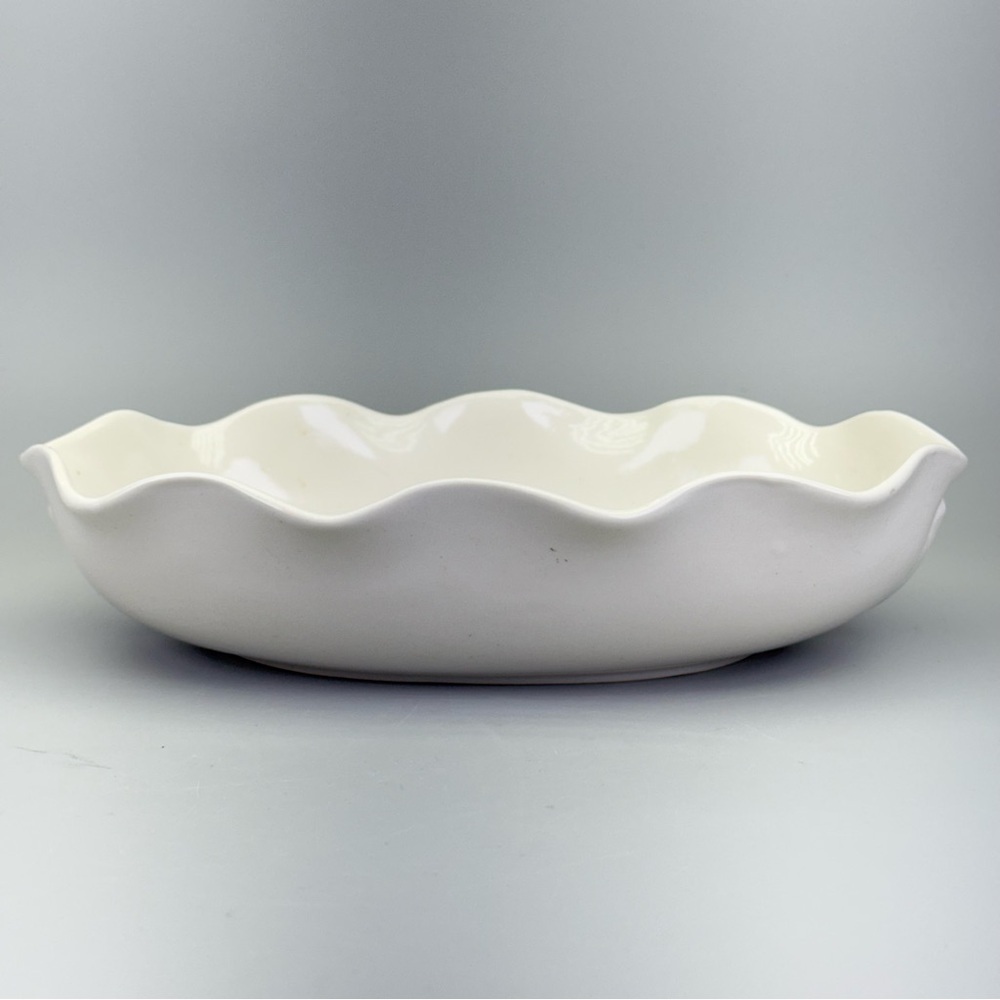 Vintage Abingdon Pottery Serving Bowl - Picture 3 of 11